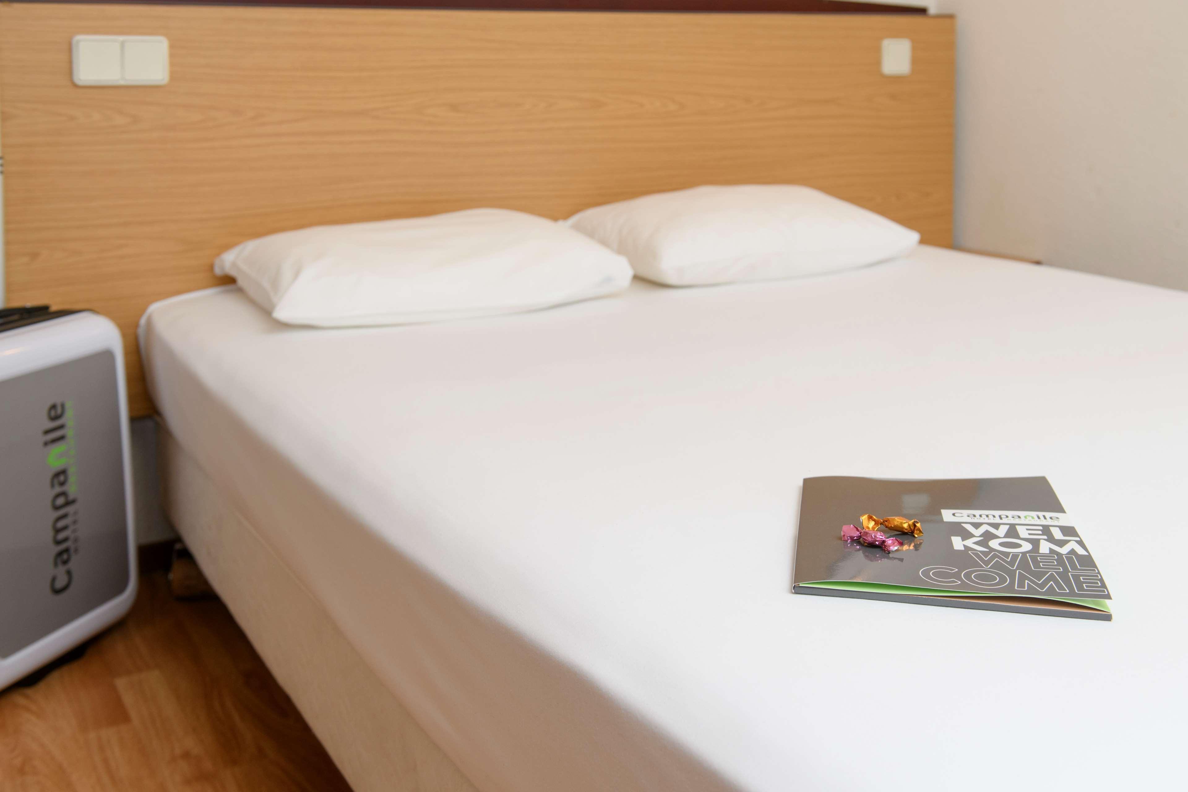 Campanile Hotel & Restaurant Rotterdam Oost Bagian luar foto